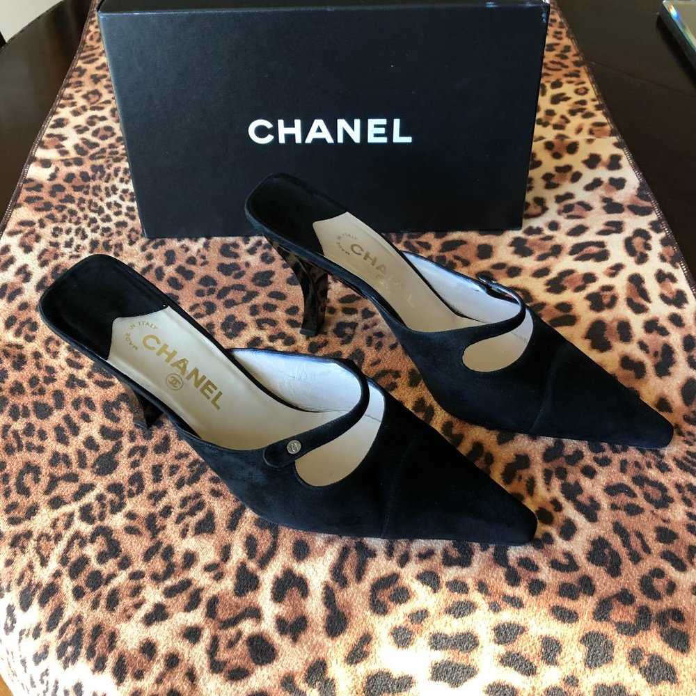 Authentic CHANEL Mules Black Suede Size 41 (US 10)